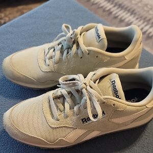 Reebok Cream Sneakers